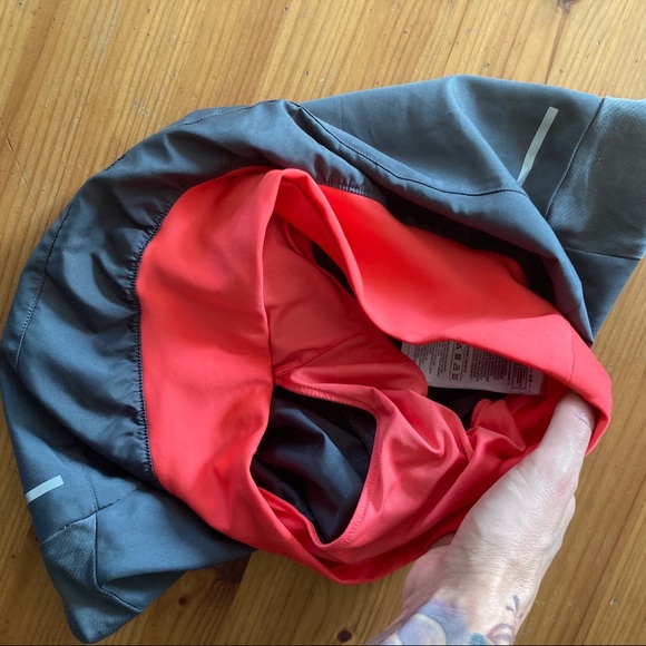 Adidas running short - Picture 5 of 5